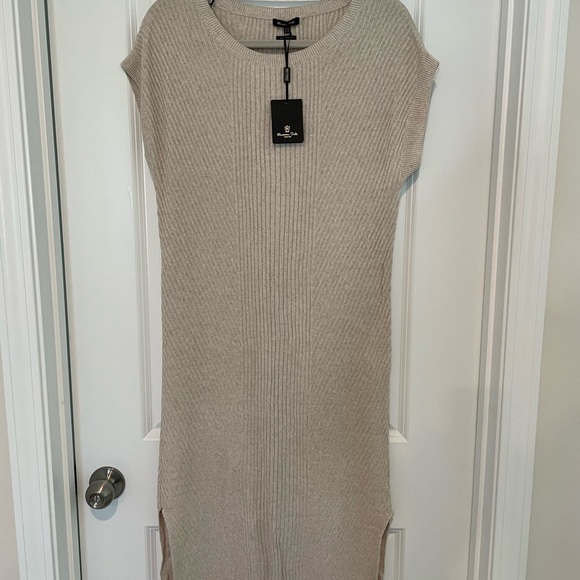 NWT- Massimo dutti-sweater dress - Picture 2 of 4